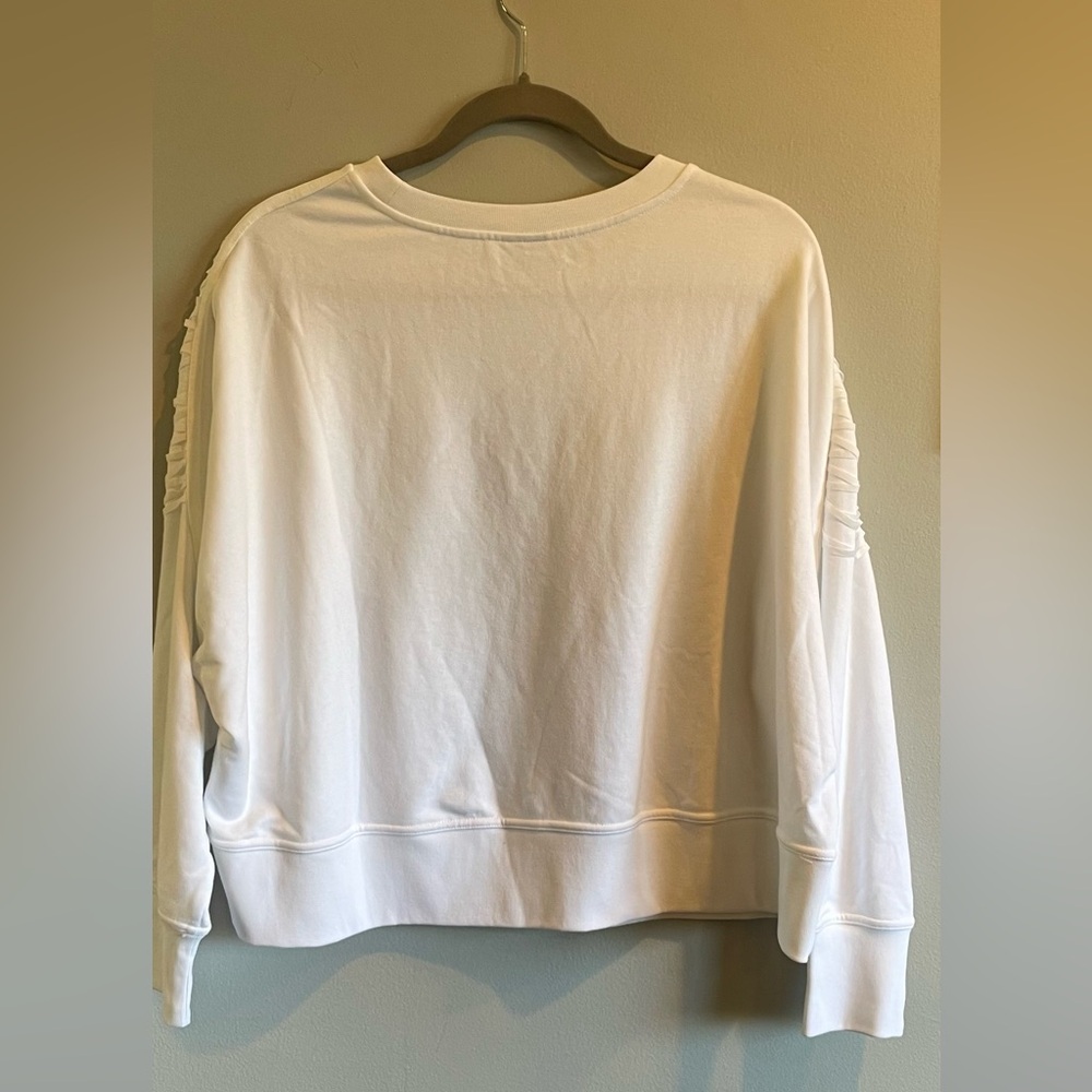 Nike Dry Fit Cropped White Sweatshirt Size 1X - Picture 2 of 7